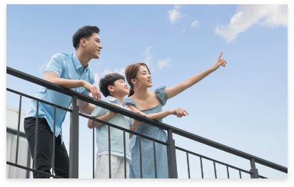 Strive for Success for 90 Years, Making Sales throughout the World